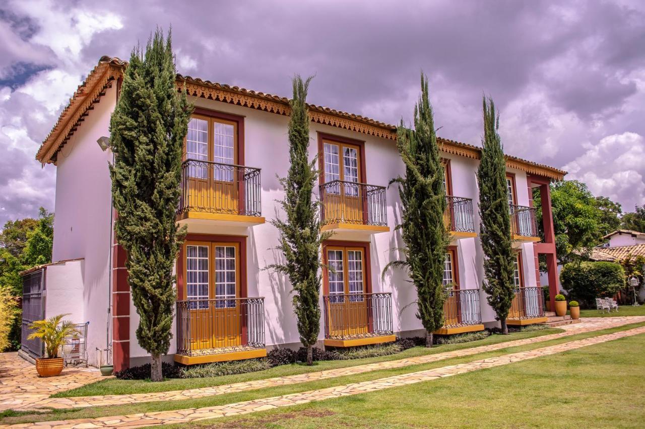 Pousada Solar Da Imperatriz ทีราเดนเจส ภายนอก รูปภาพ